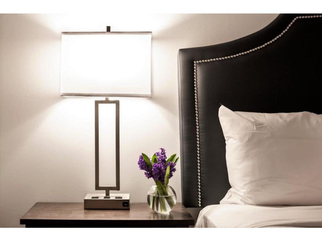 Bold 2Br 2Ba In The Block Apartment By Cozysuites! Indianapolis Esterno foto